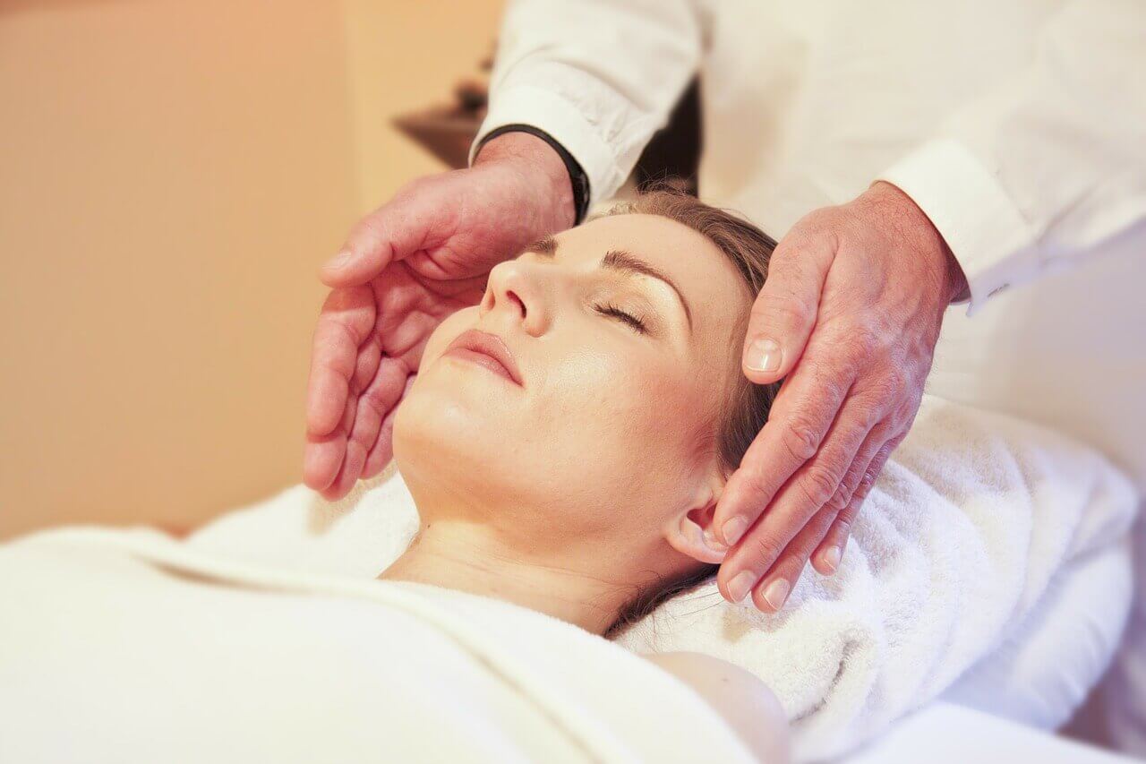 A terapia Reiki e como ela funciona